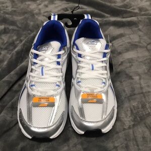 Avia Men's White and Blue Athletic Shoes